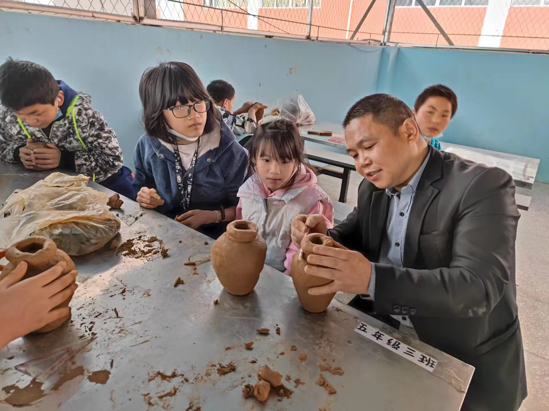 1716881601140402.jpg 老师示范.jpg