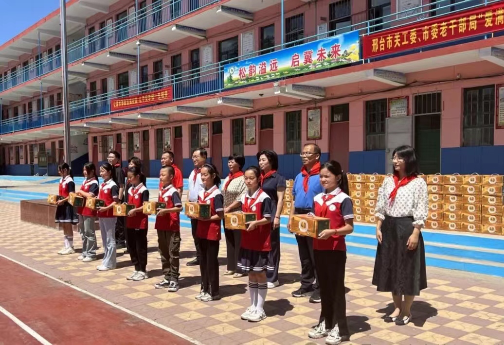 1717380321464566.jpg 478250709.jpg