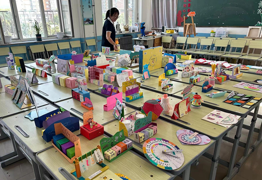 1719210984352042.jpg 元宝山区平矿二小关工委数学节活动照片6jpg_副本.jpg