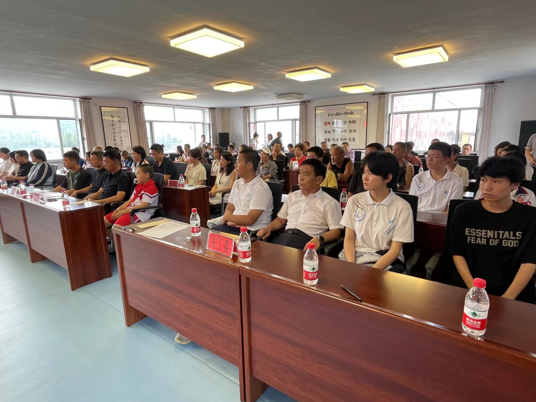 1722733254944668.jpg 20b2b2142670869fe31836e62eb7295.jpg