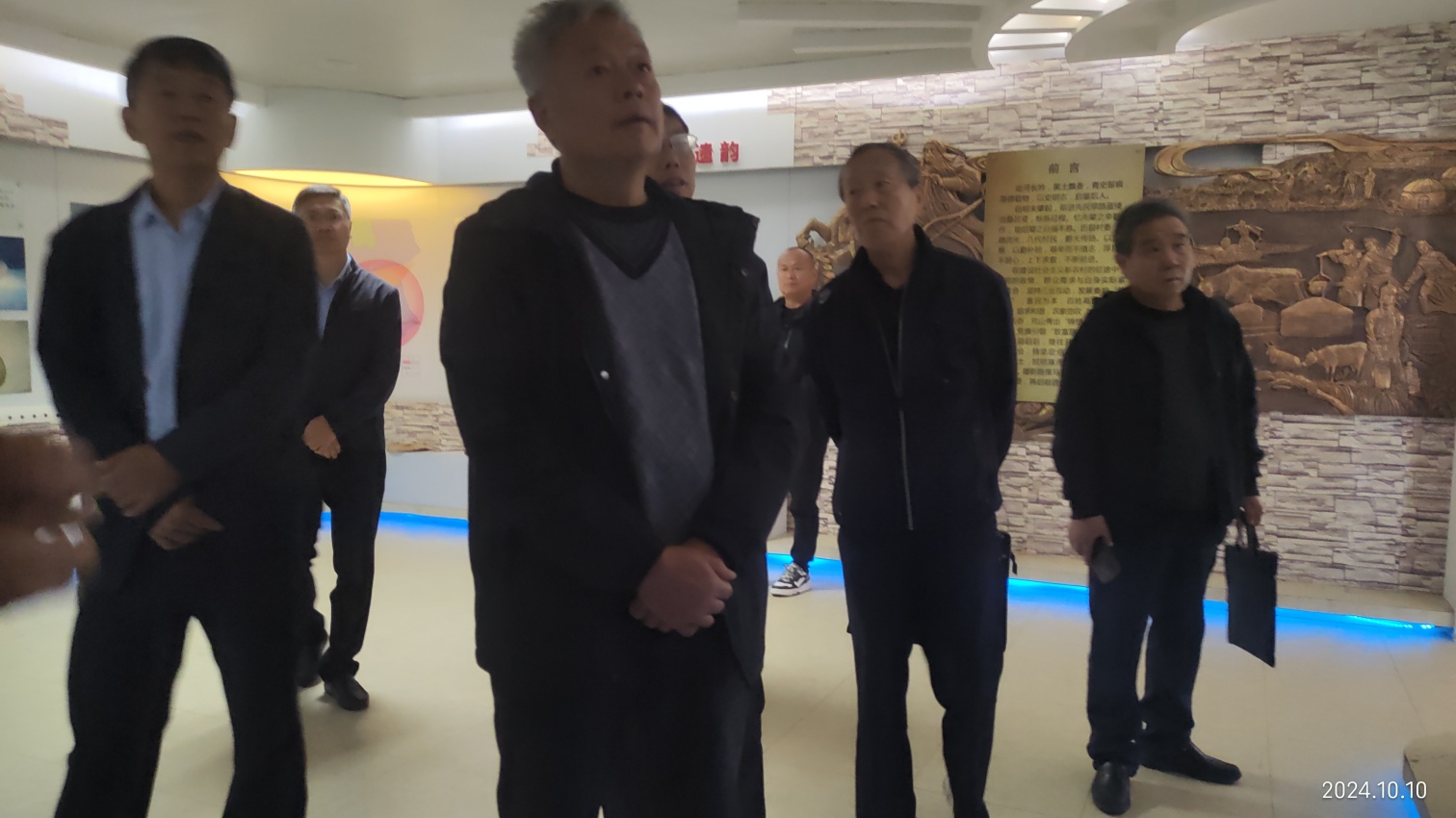 1728612890322601.jpg 赤峰市关工委领导视察元宝山区关工委工作照片24pg_副本.jpg