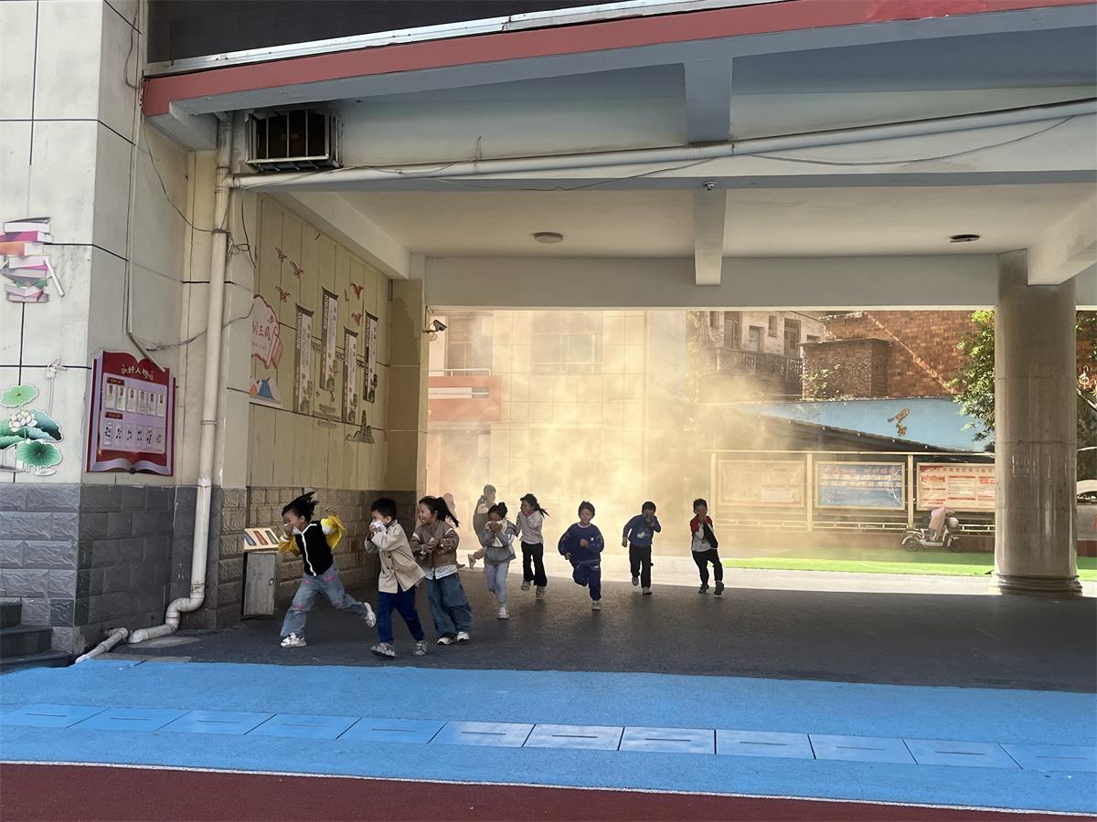 1729744168389789.jpg 消防2 (2).jpg