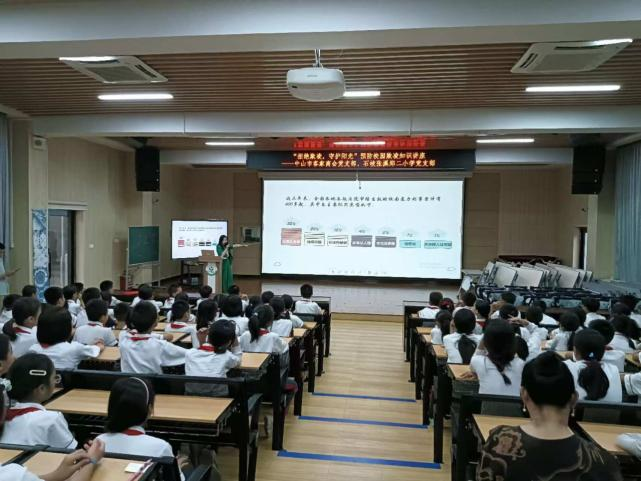 1733715437354700.png 图片2.png