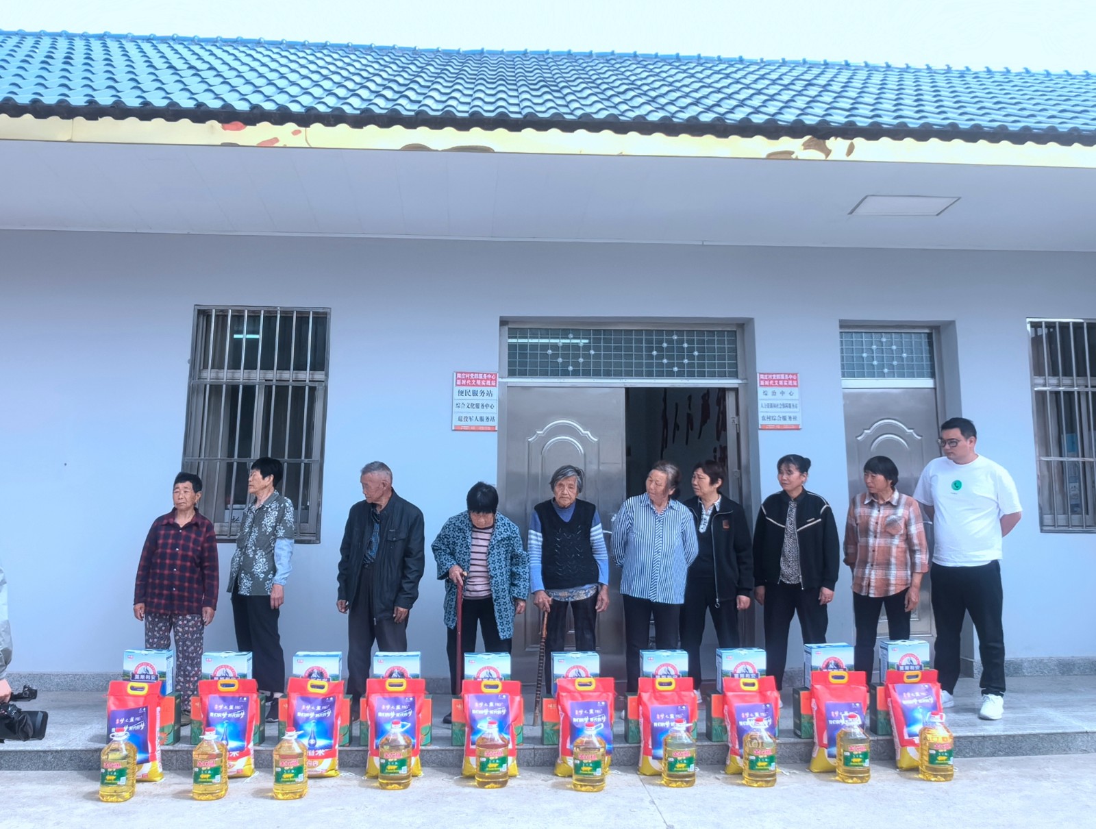 1734503166581760.jpg 9d098ca84c1d774720ae00d1b00dd14.jpg