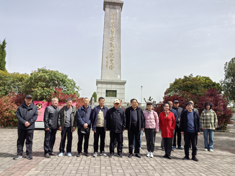 1744595792757006.jpg 4.12陵园宣讲1.jpg