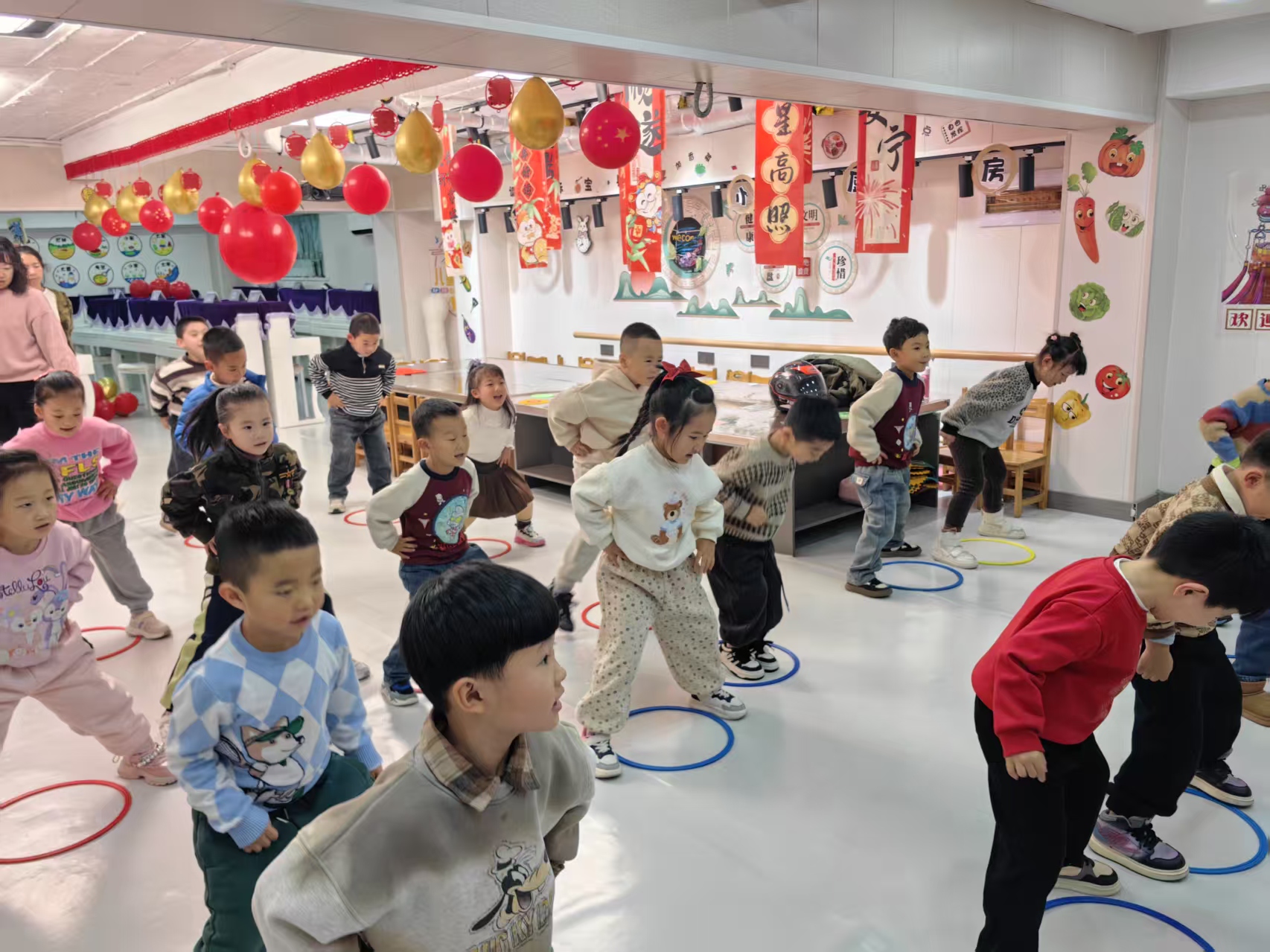 1744858462405602.jpg 0072817b771370f5f1de59382c766c4.jpg