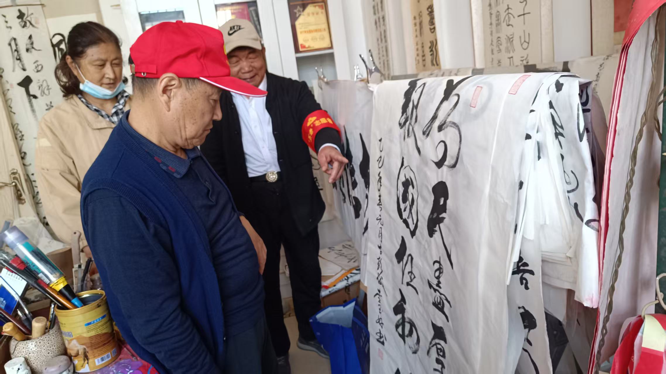 1745579451644729.jpg 1d45cde349209d84f8c31b9831b0c9c.jpg