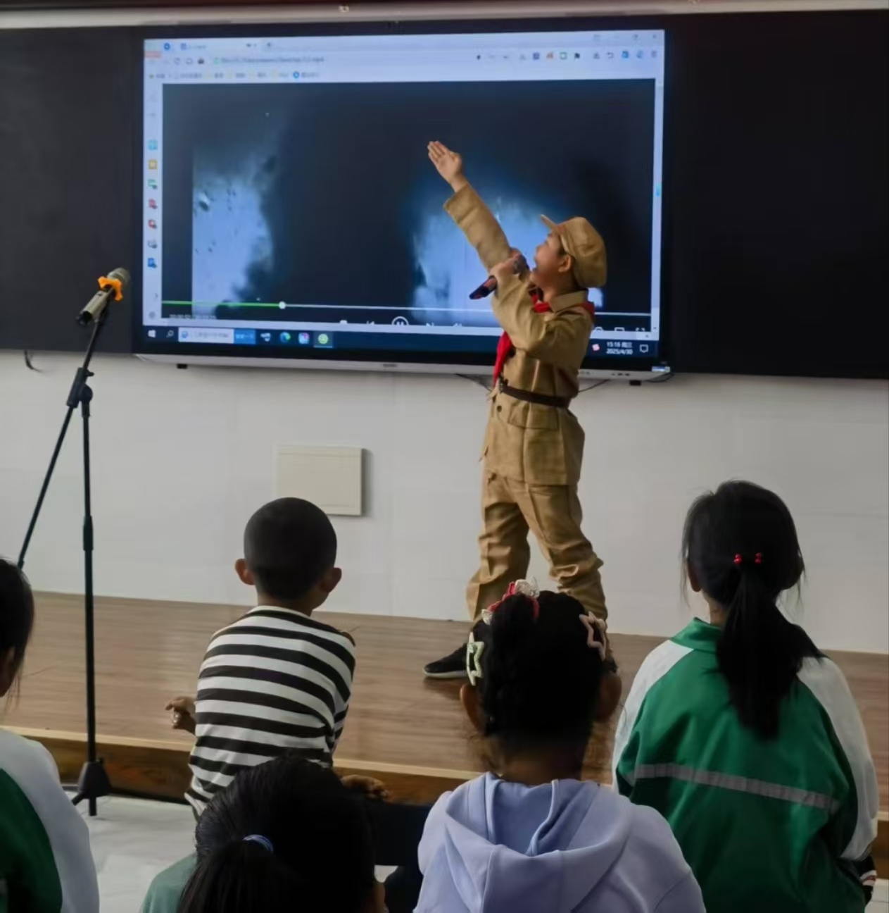 1746709277445988.jpg 元宝山区平矿一小关工委“润心故事 点亮童年”故事大赛活动照片4.jpg