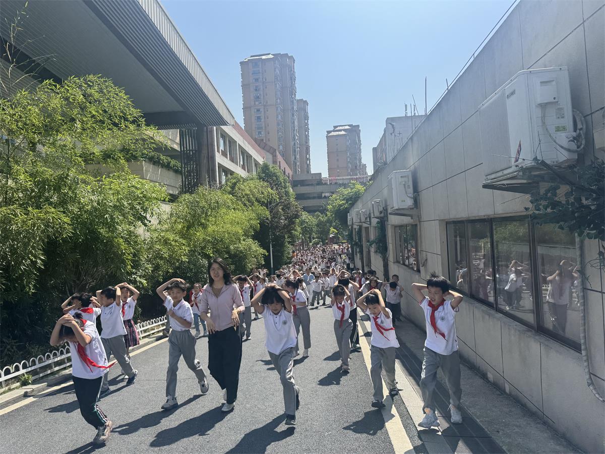 1747040435774947.jpg 微信图片_20250512114559.jpg