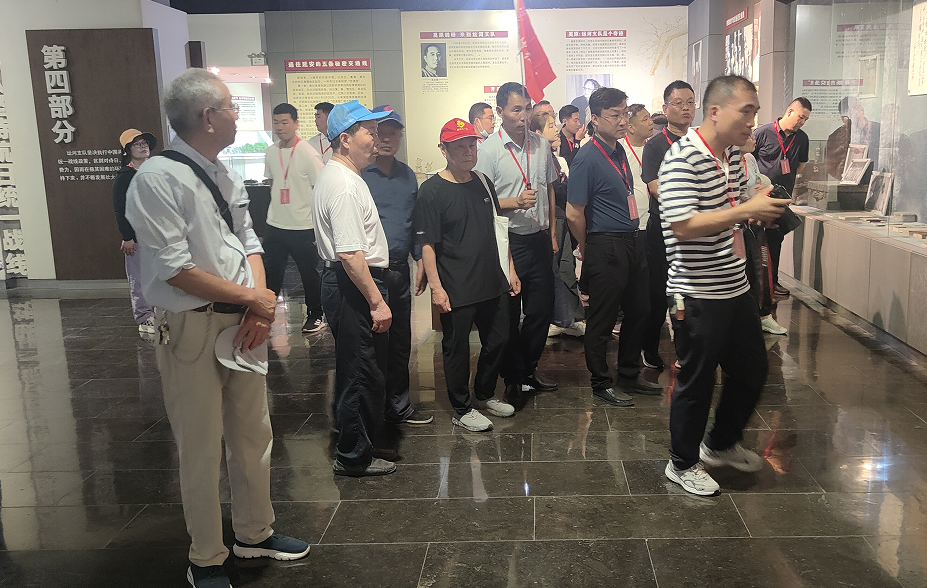 1747961542231885.png 4b3692234e117a3d0672bfc92f31d14.png