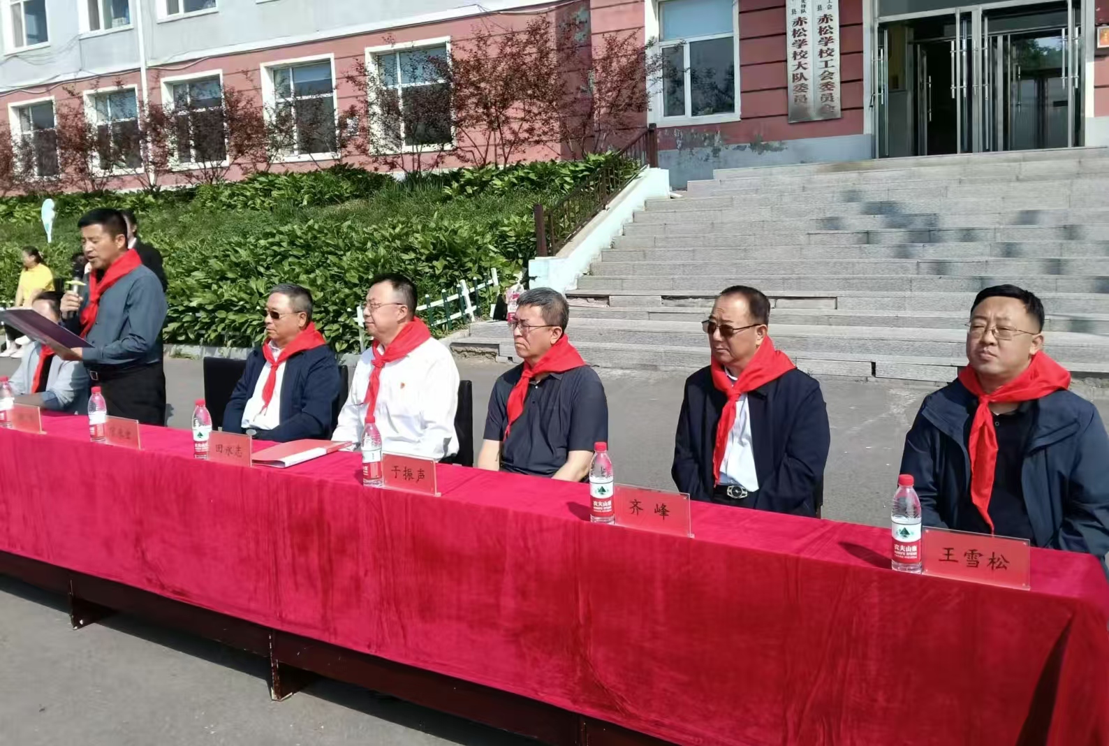 1748903038645918.jpg bc37828516e7b787339877ecd1e571d.jpg