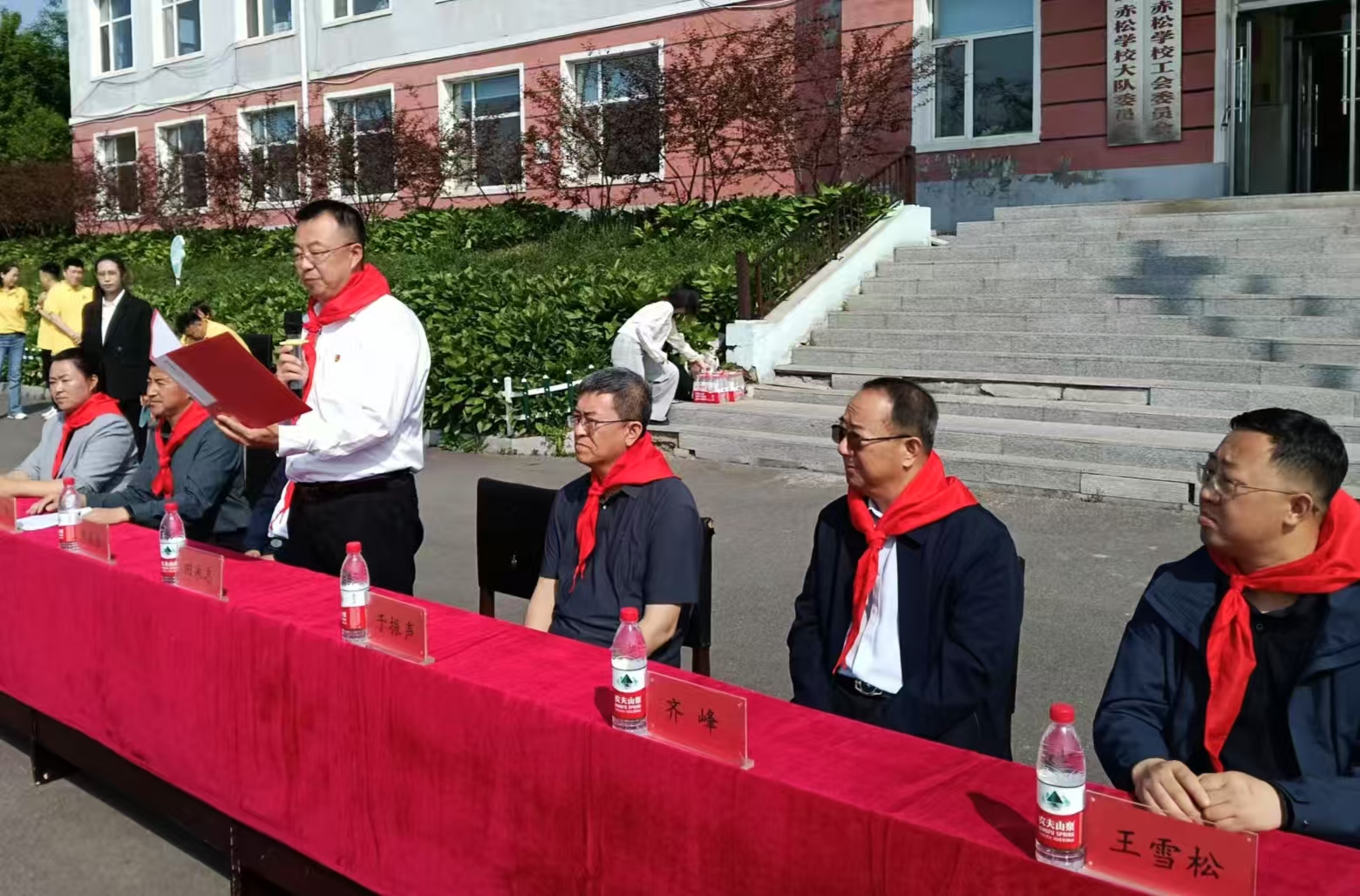 1748903053356526.jpg dc13fd819a6a0251fa1f6c54f96493a.jpg