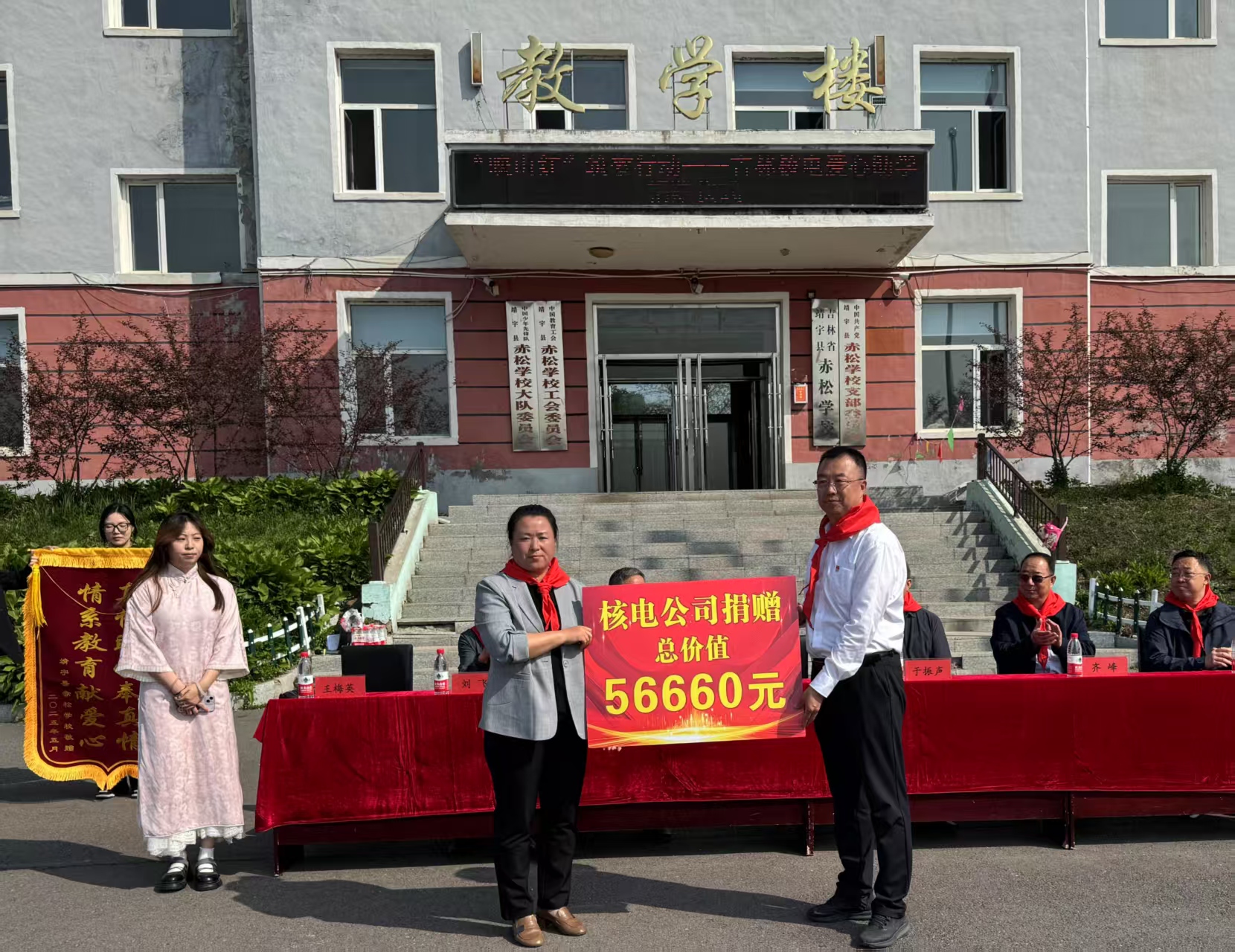 1748903101351373.jpg bda4b7a15a4891ba9e57e807ca95d13.jpg