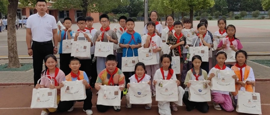 1749691837995409.jpg 03.jpg