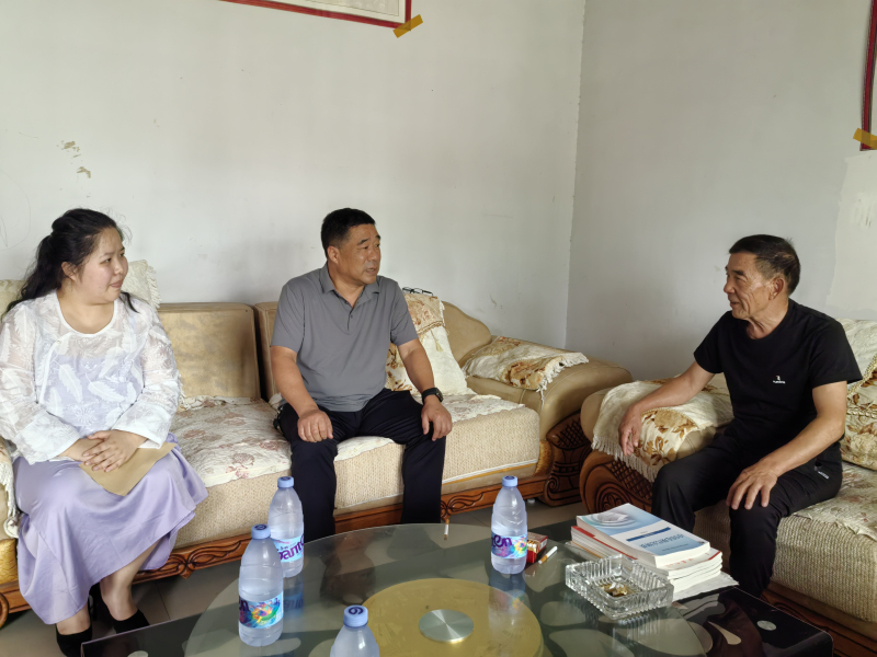 1751327674806335.jpg 6.30七一慰问1.jpg