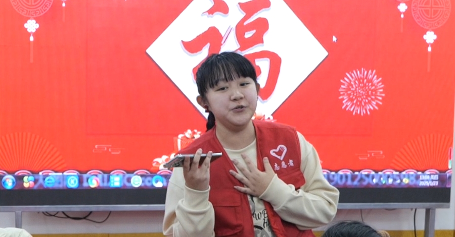 元宝山区草原蓝哈达协会 竹板声声破陋习活动照片3.jpg