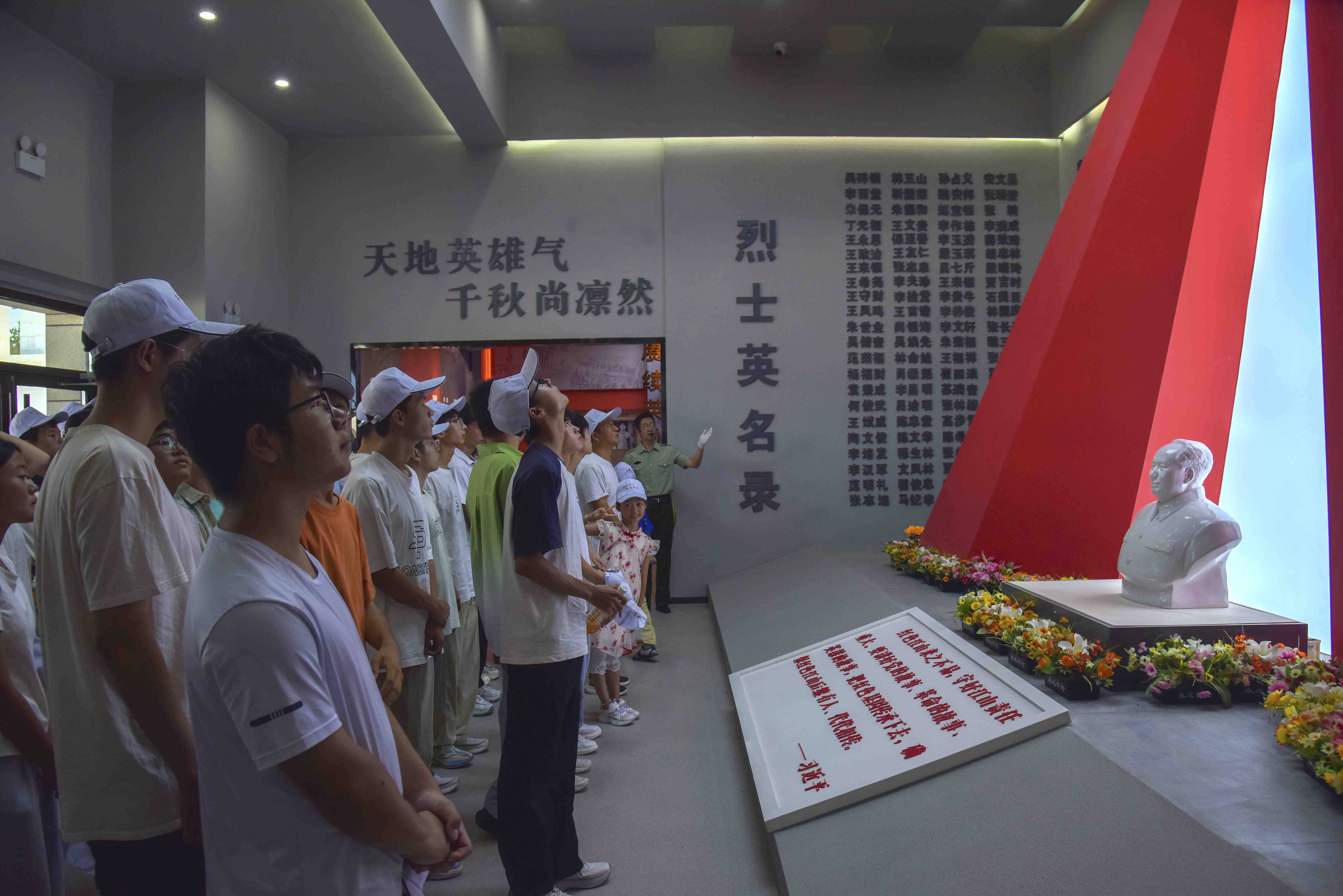 1755505085132781.jpg 13.jpg