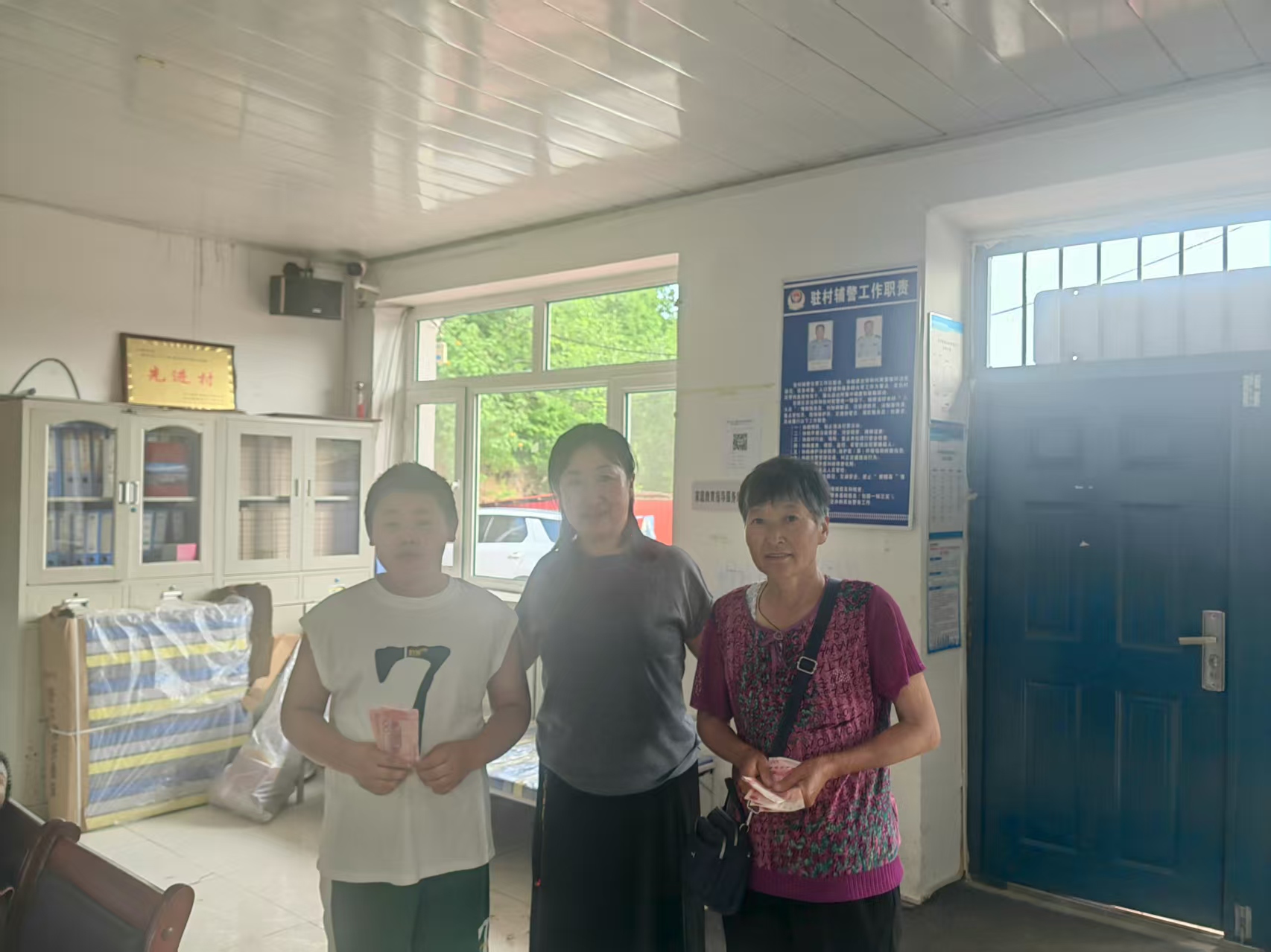 1755651310798403.jpg 发改局.jpg