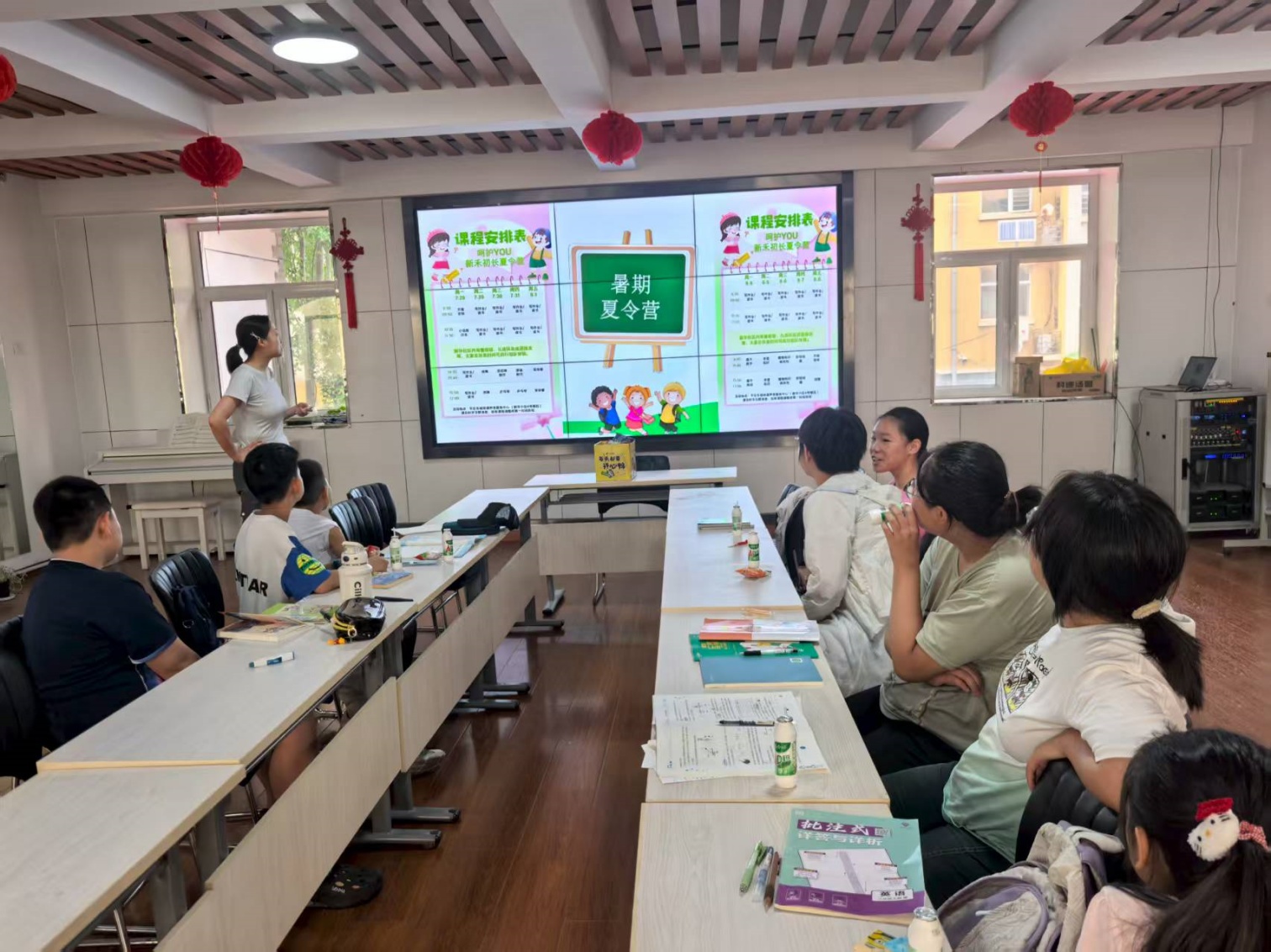 1756177949630915.jpg 元宝山区东城街道新华社区关工委暑期夏令营活动照片4_副本.jpg