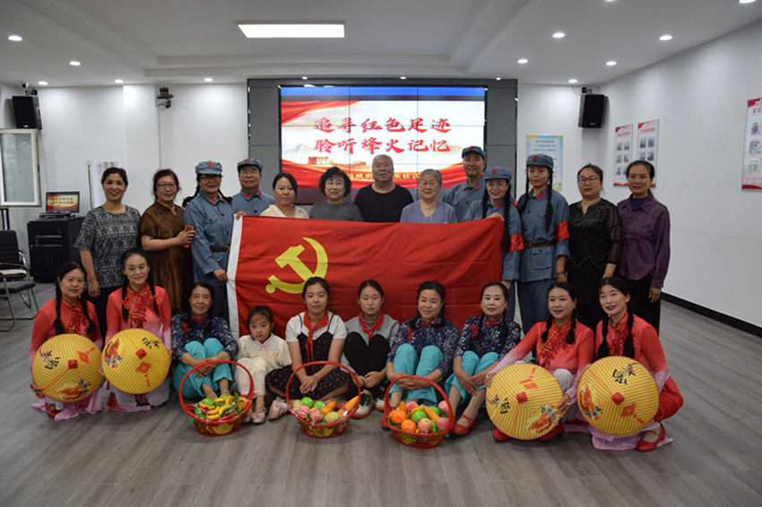 1756366991586365.jpg 元宝山区西城街道关工委“追寻红色足迹 聆听烽火记忆”主题活动照片3_副本.jpg