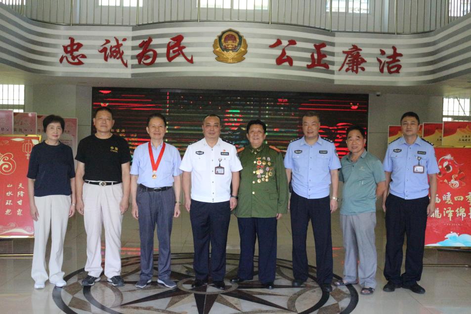 1757922555398634.jpg 5.jpg