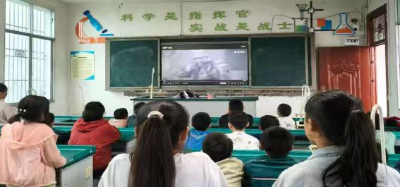 1758250807396676.jpg 3.jpg