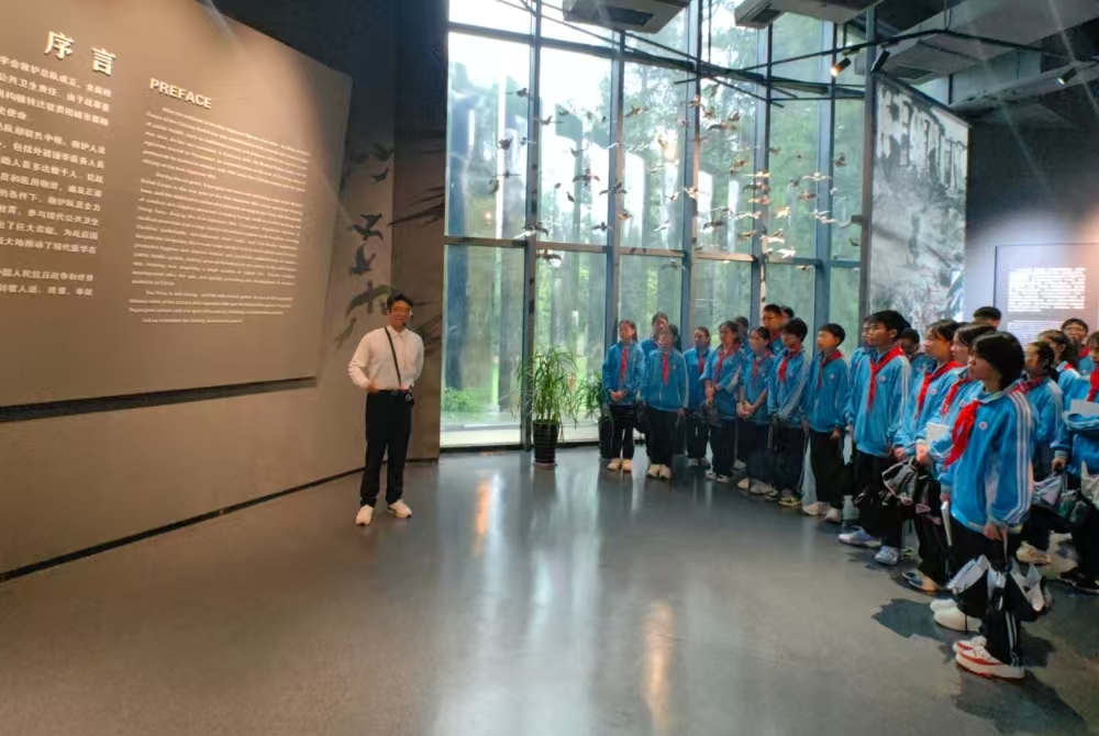 1759112564547490.jpg 59bd66d99eb0718eac3f0efdef135e4.jpg