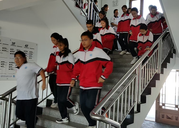 1759132790479505.jpg 图片五_副本.jpg