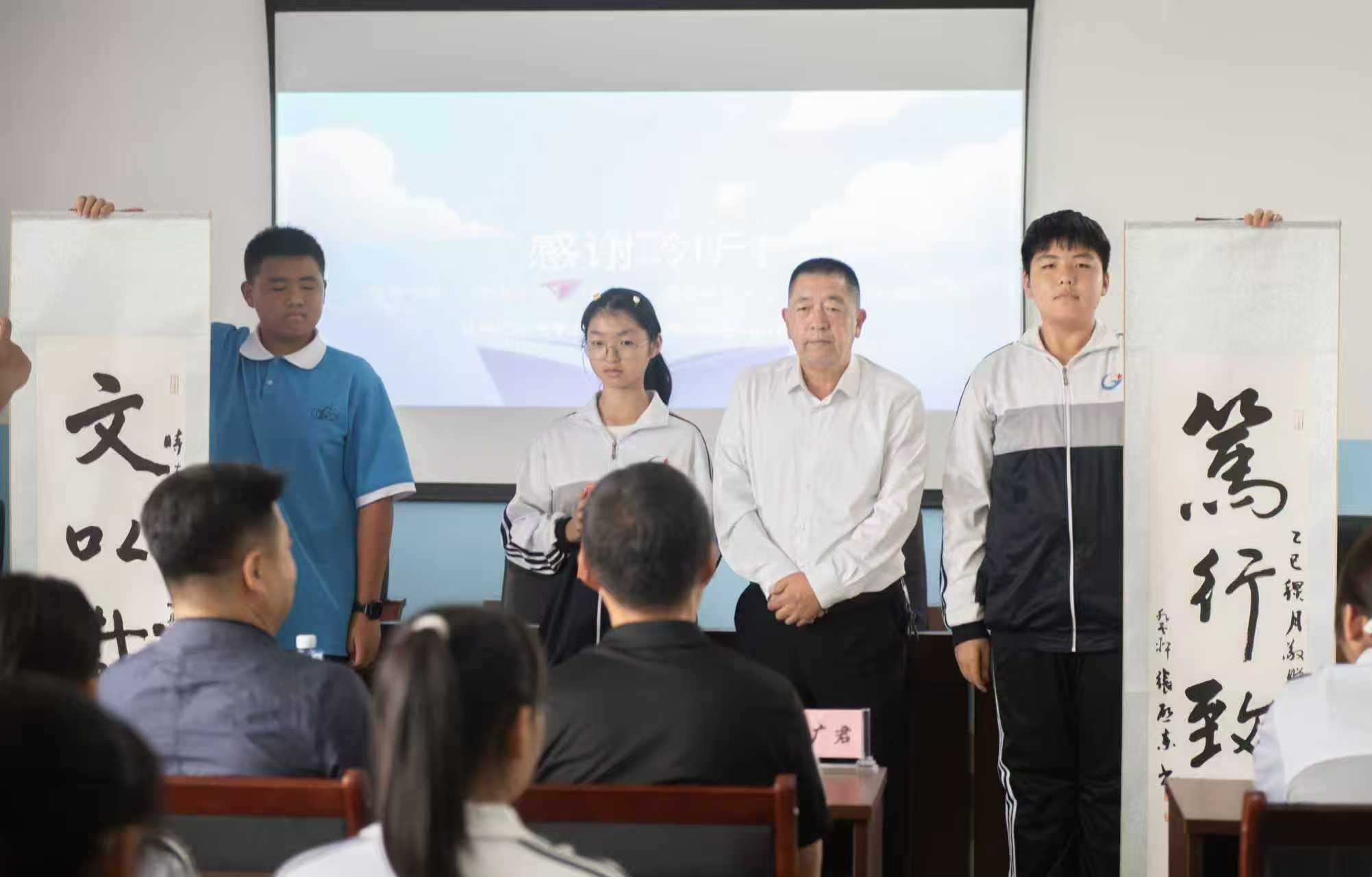 1759199058818485.jpg 795db7235f5c672ad5790fa8a5c15d8a.jpg