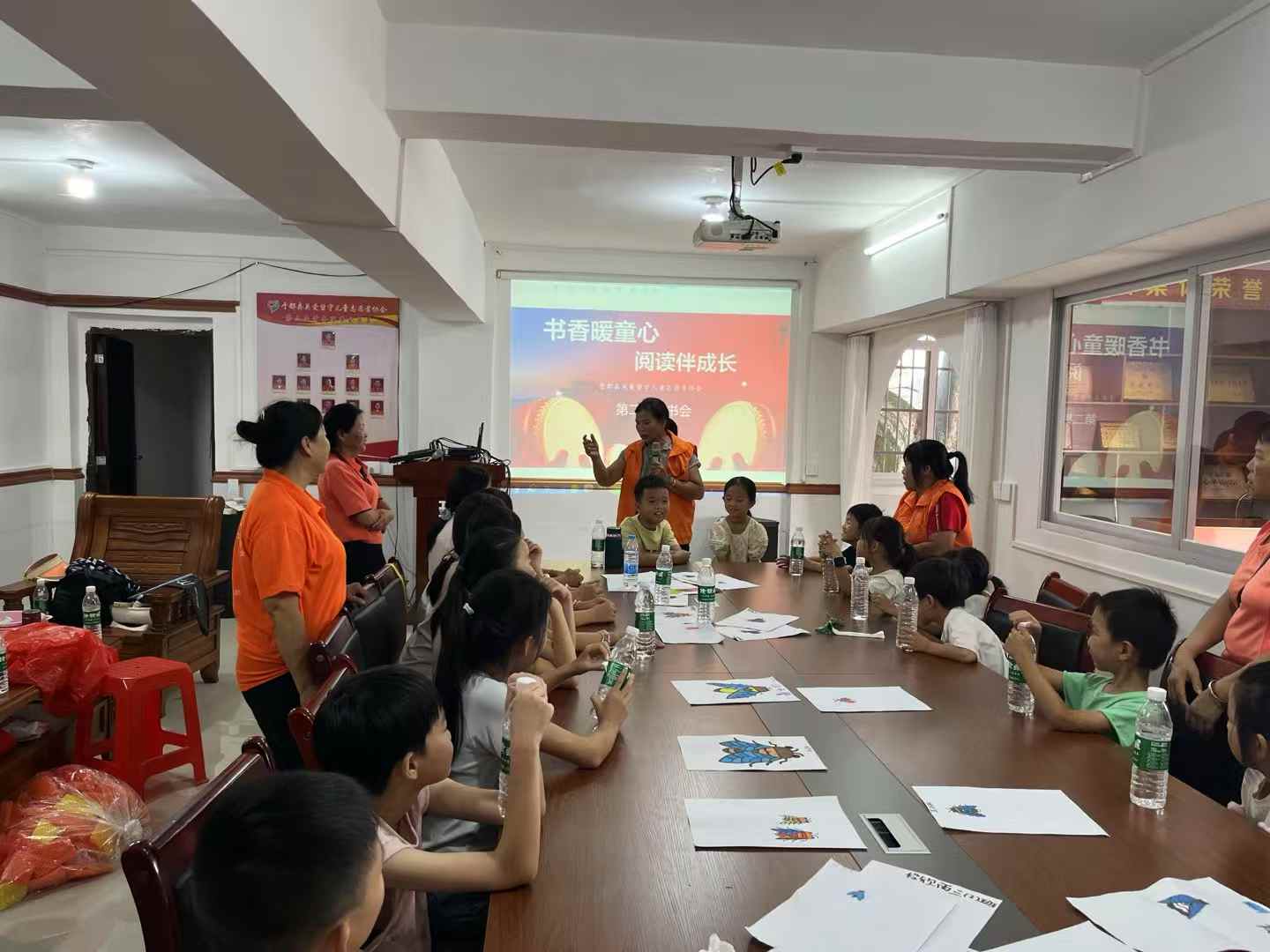 1760345365791508.jpg 讲述活动意义.jpg