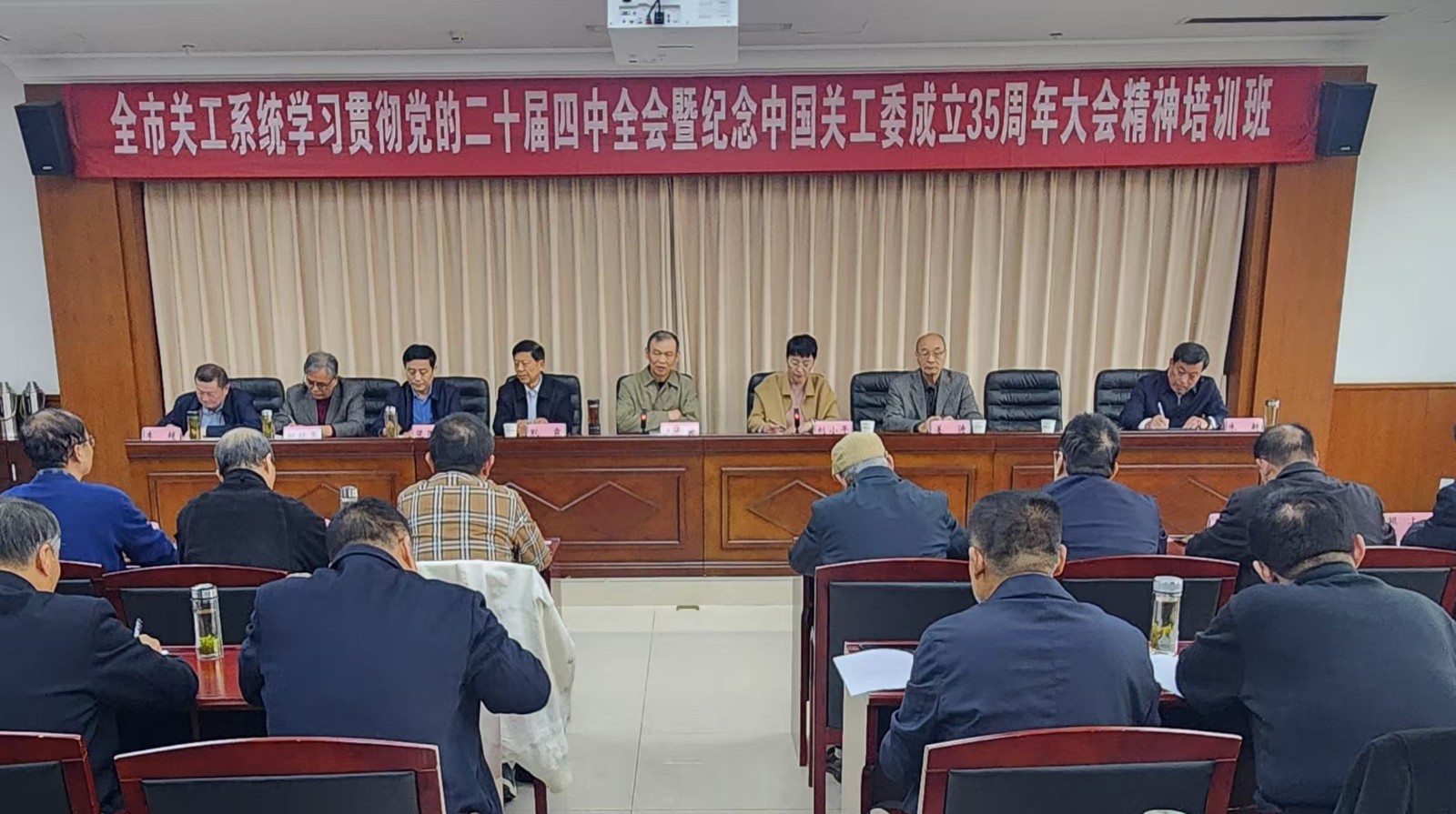 1761610222796177.jpg 微信图片_20251028081016.jpg