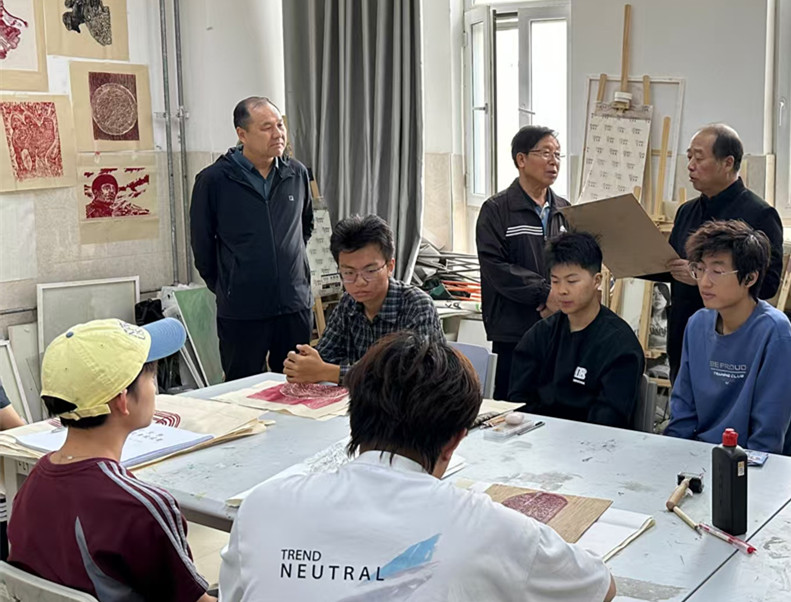 1762148675448671.jpg 微信图片_20251103134309_189_298.jpg