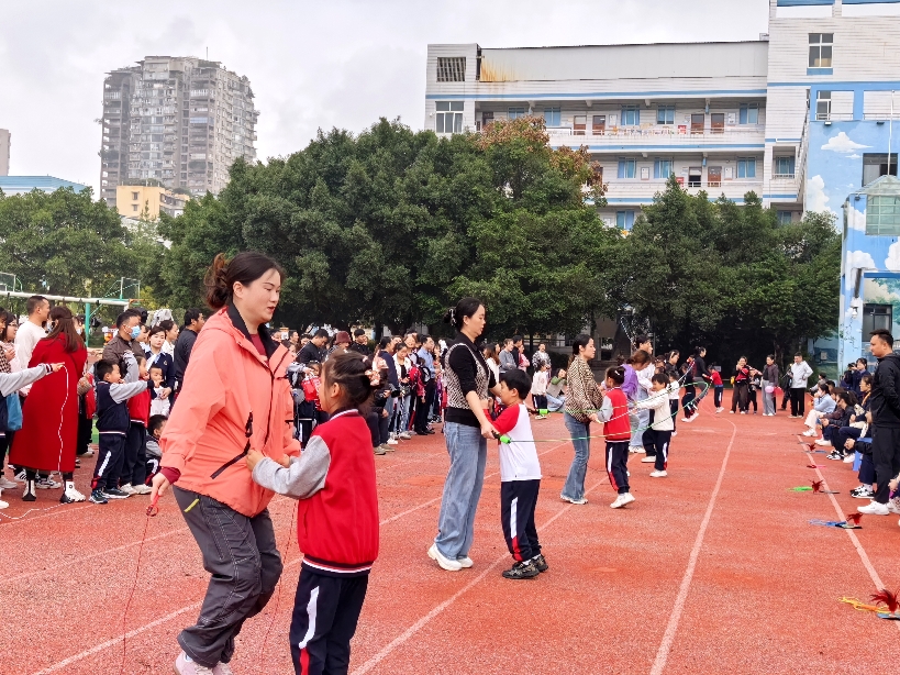 1762311177760881.jpg 51b6a594865251f269e443d09148b354.jpg