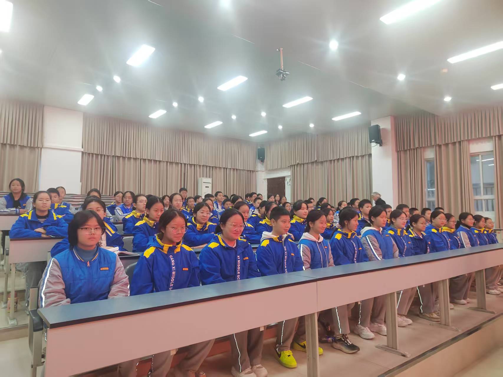 1763447875967160.jpg 微信图片_20251118102529_3_17.jpg