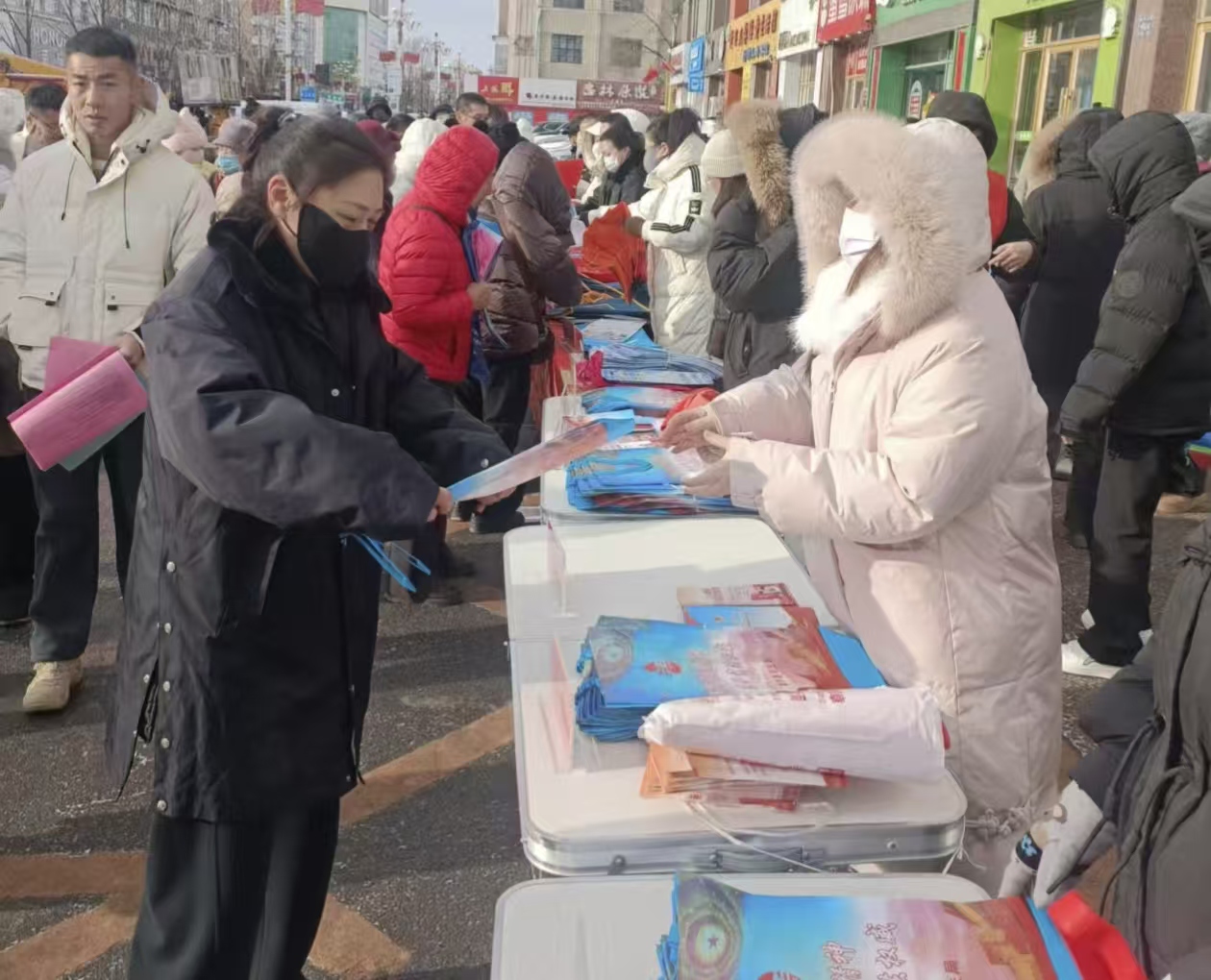 1764748727715581.jpg dcb914ee4b09638cb3472acf69cf0d03.jpg