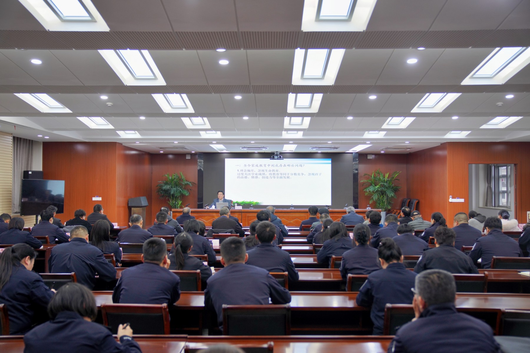 1764830817215524.jpg 微信图片_20251203161959_406_231_副本_副本.jpg