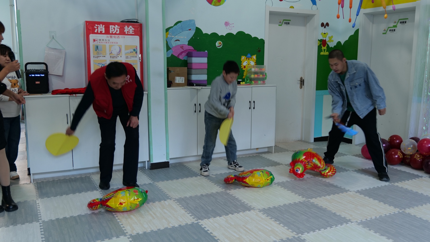 1767143760621370.jpg 草原蓝哈达协会“哈达映暖阳,欢歌暖雏燕”活动照片9_副本.jpg