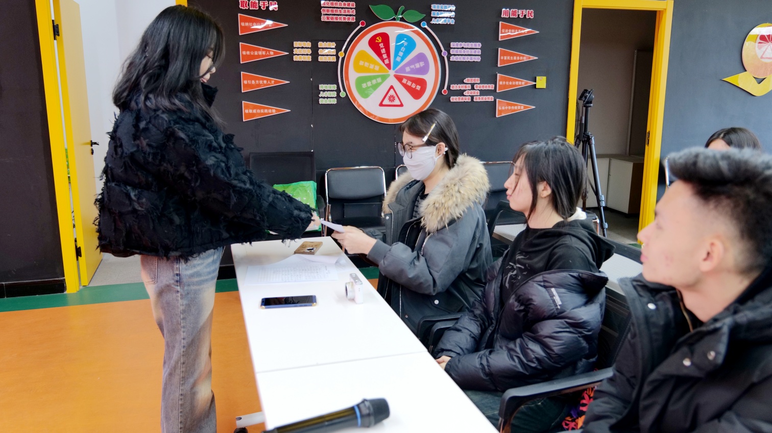 1768874151256763.jpg 草原蓝哈达协会“哈达映童心,妙语传育道”活动照片6_副本.jpg