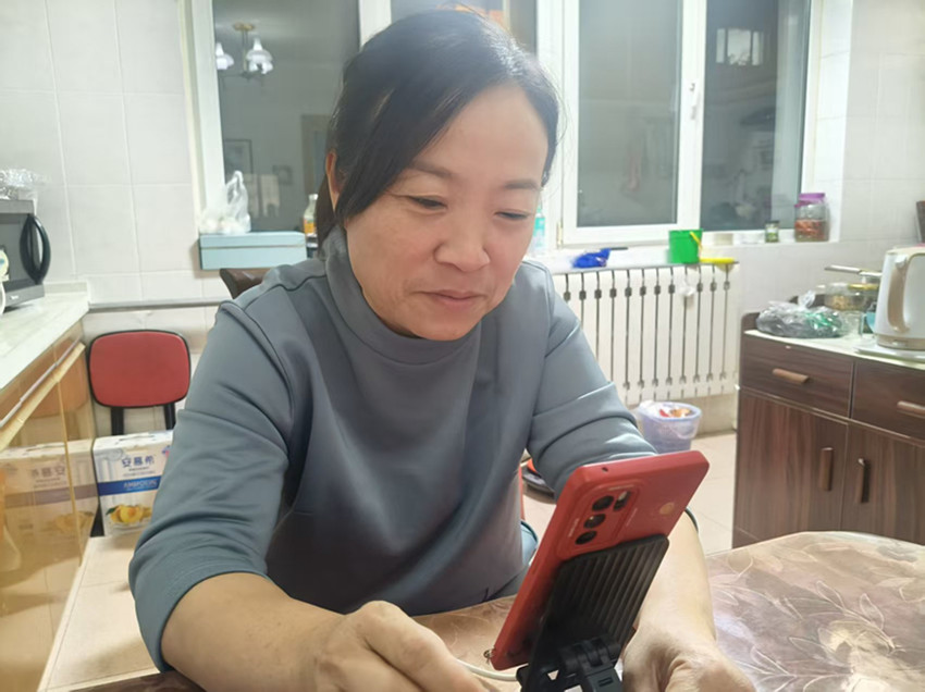 1768876973978296.jpg 元矿小学“育美于行,启智于家”寒假线上家长会议照片1_副本.jpg