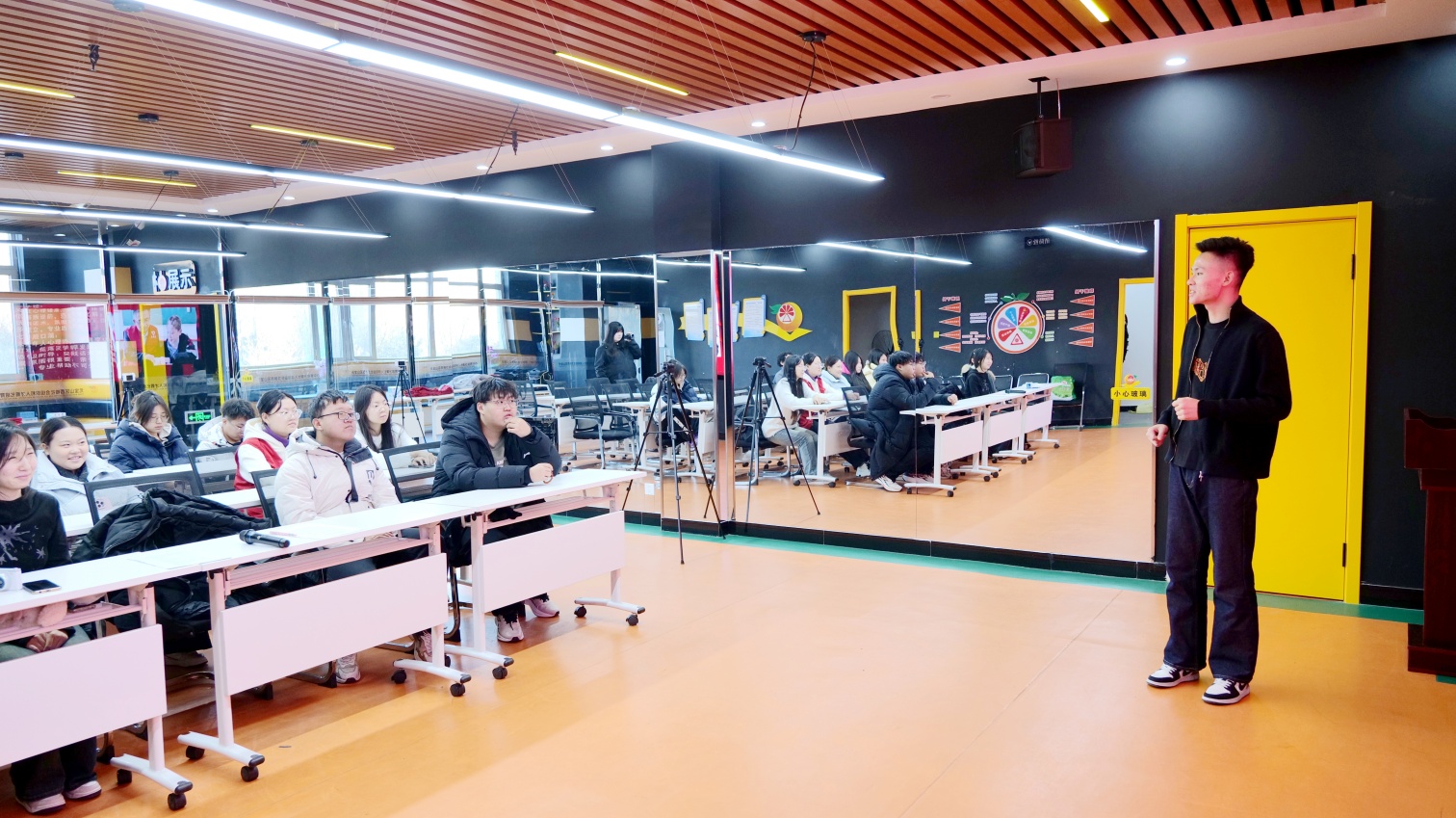 草原蓝哈达关工委心理守护有“妙方” 护航童心向暖阳活动照片4_副本.jpg