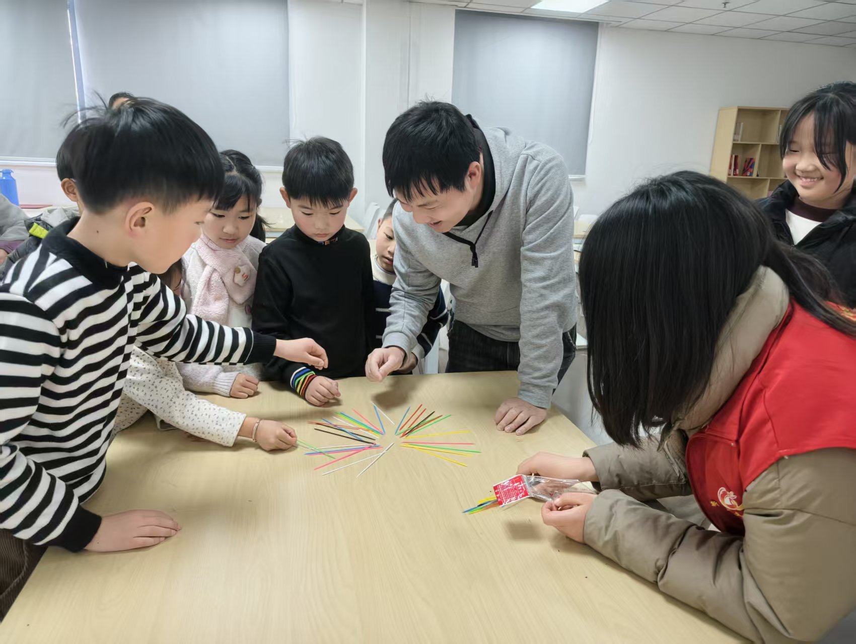 1770274516974628.jpg 【震泽镇】八都社区:探寻乡土韵 童心爱八都3.jpg