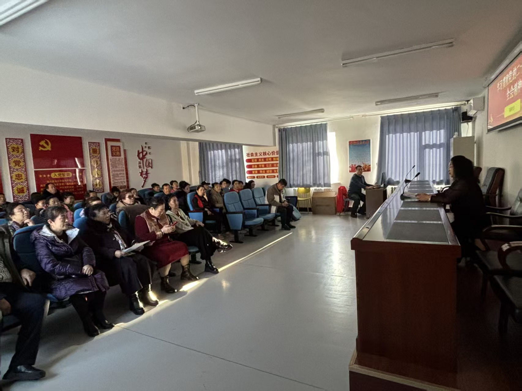 1770280443306094.jpg mmexport1770280311836.jpg