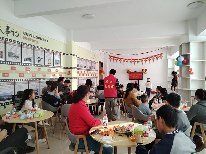 马林街道红庙子社区“欢乐寒假·成长相伴”亲子联合会照片3_副本.jpg
