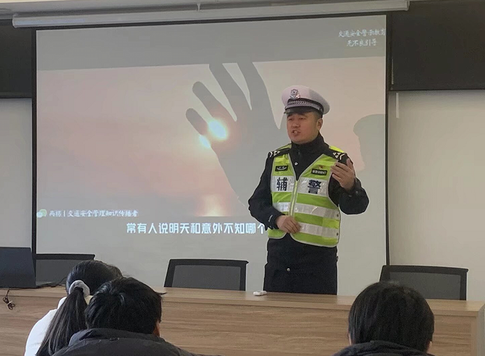 1770621975771502.png 1.png