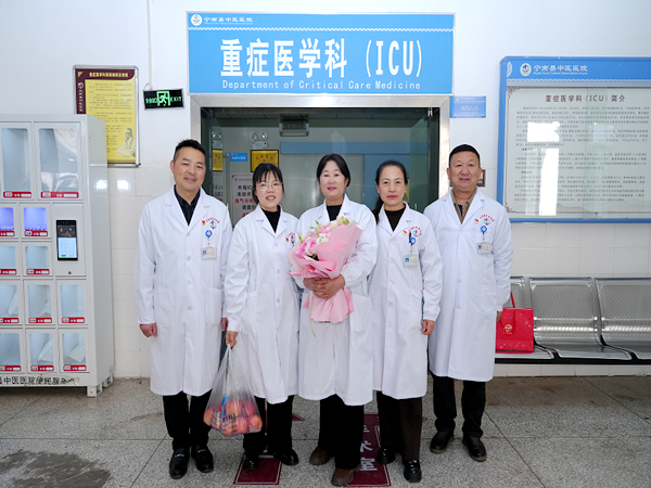 1770706586705580.png 慰问现场.png