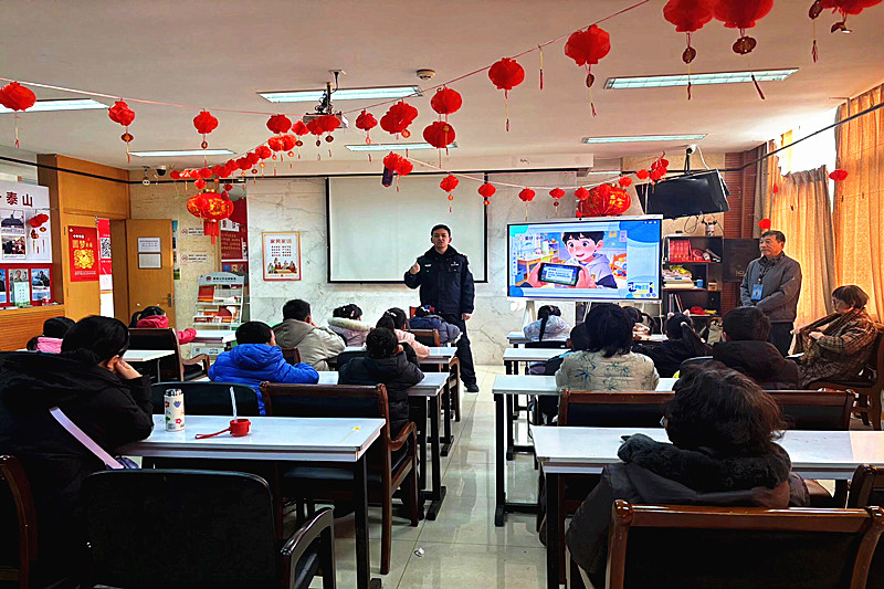 1771909318216712.jpg 江苏省南京市秦淮区月牙湖街道苜蓿园社区关工委开展“跃马扬鞭迎新春、过大年”主题活动(1).jpg