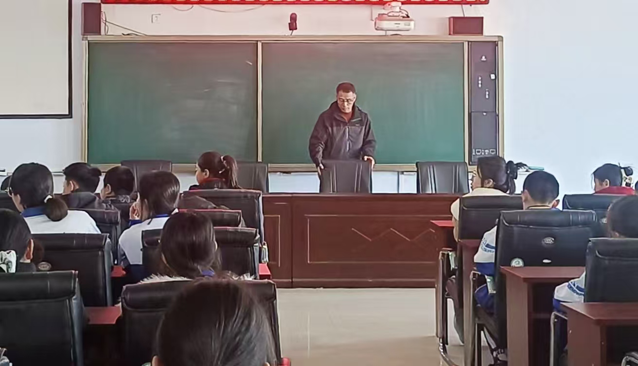 82ece5bb9ab906066d8a37fafcf2d06e.jpg