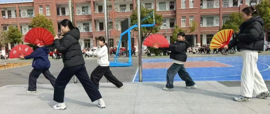 02.jpg