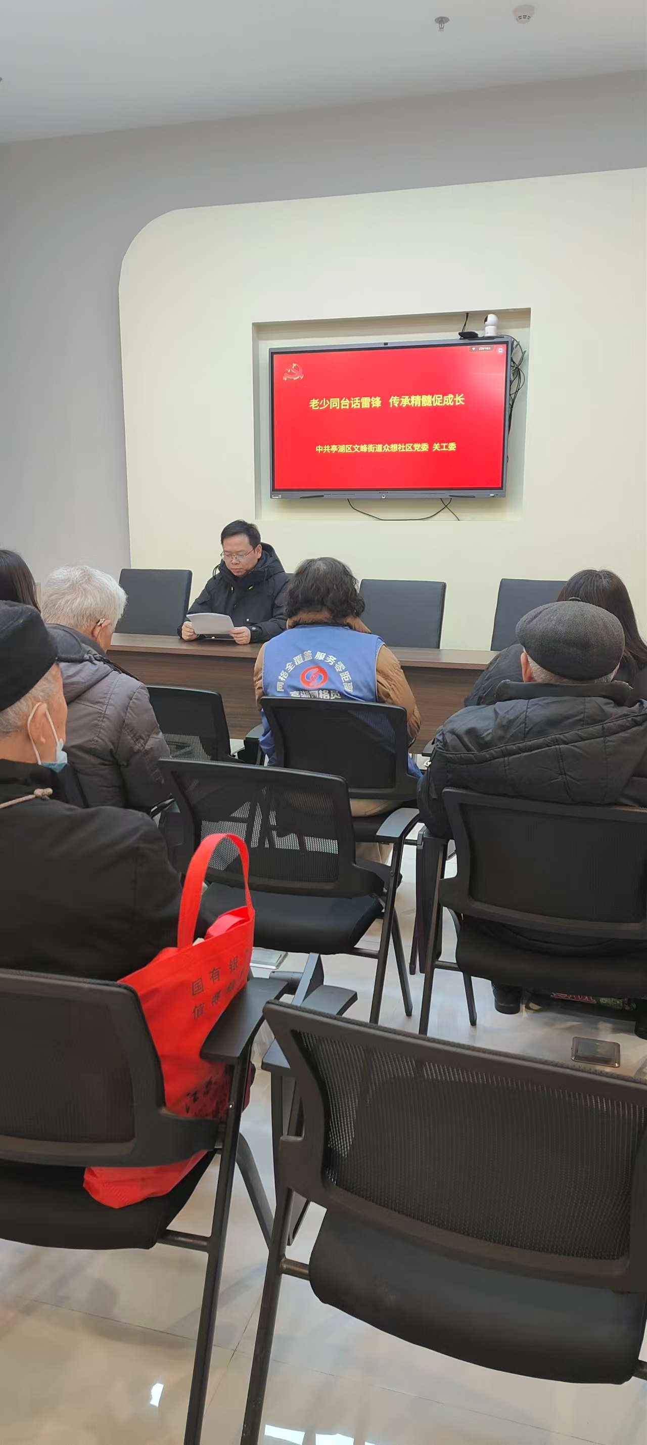 dbce7ef9a19e3bc6d78a130b6a9fb8d.jpg