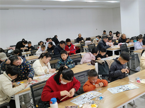 3.22   03制作  合影_副本.jpg